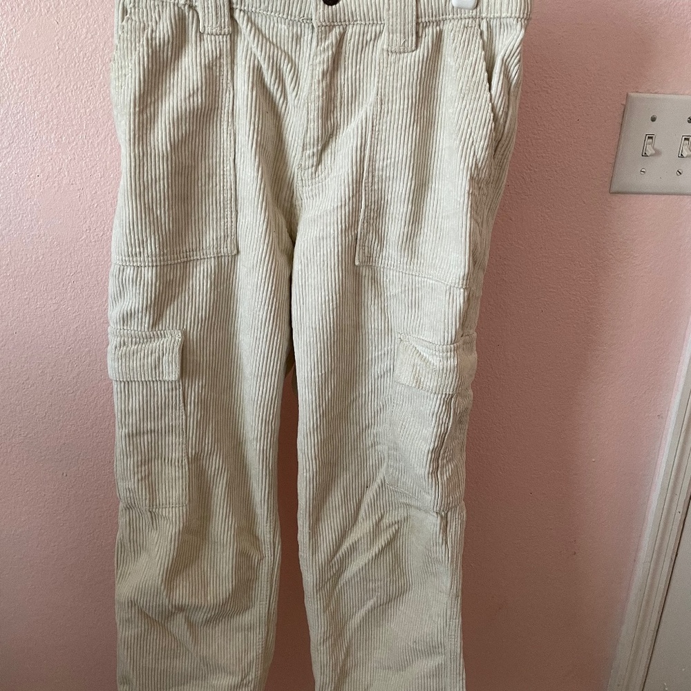 PacSun Velvet Corduroy cream pants